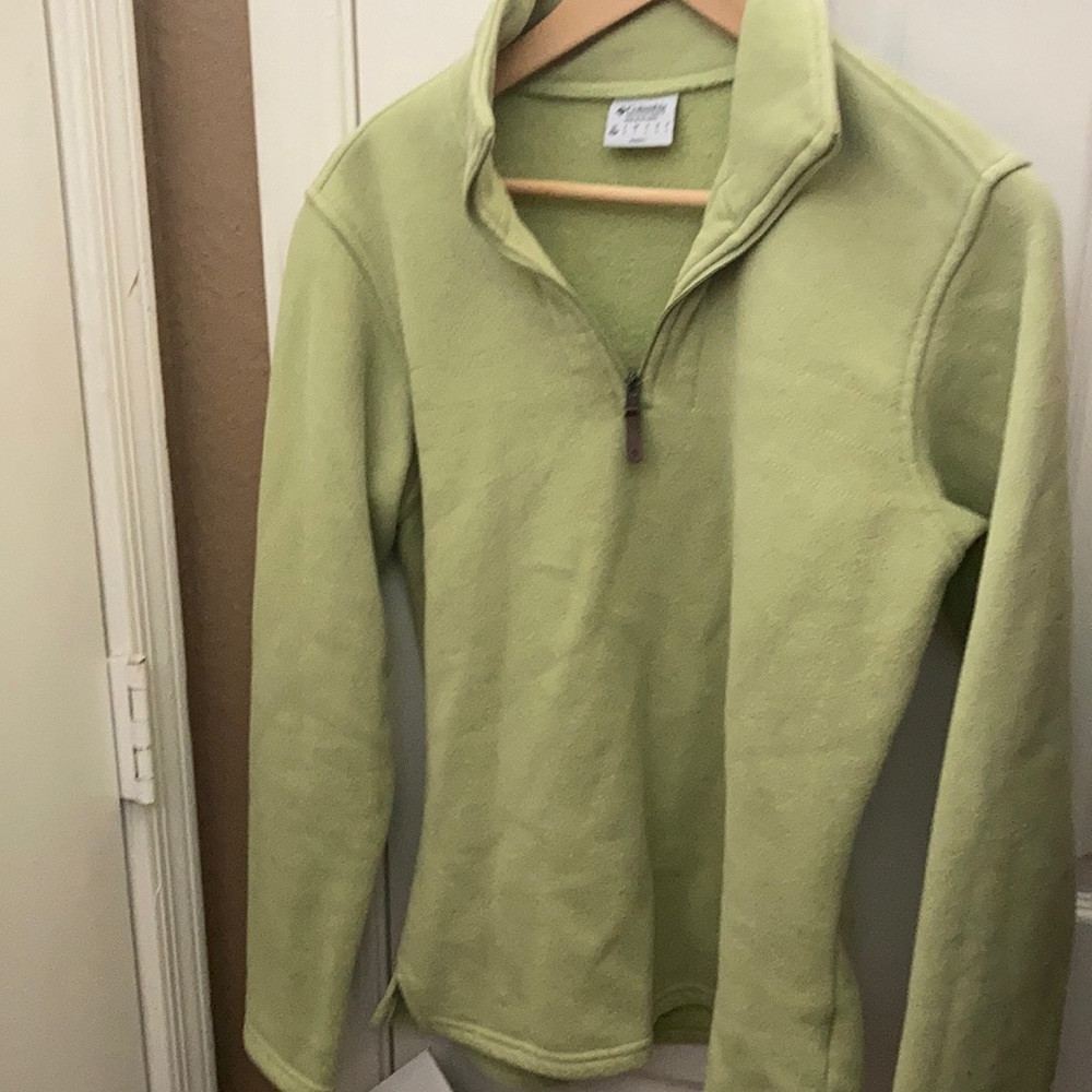 FINAL MARKDOWN Columbia 1/4 zip sweatshirt medium